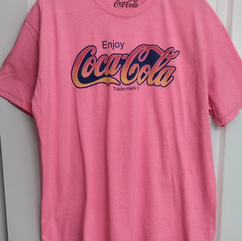 Coca Cola Women's XL Pink/Coral Tee Shirt